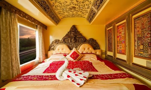 DELUXE CABIN (1) - Copy